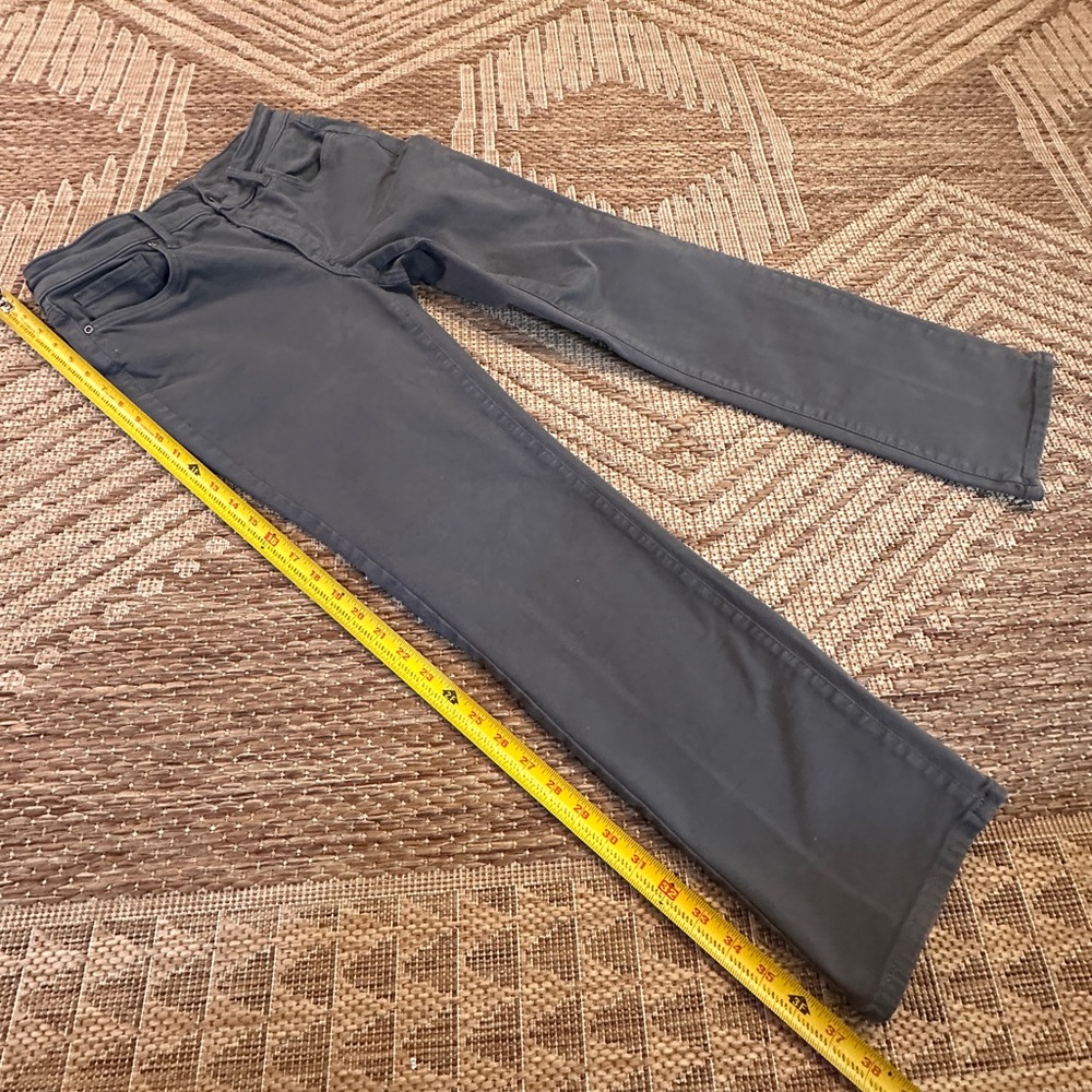 NYDJ Straight Leg Jeans in Charcoal Gray